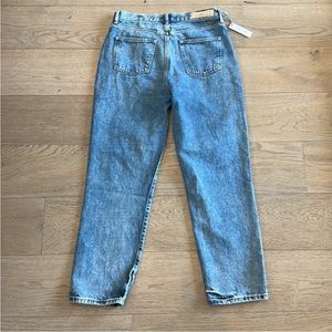 Betro Simone High Waist Relaxed Fit Jeans